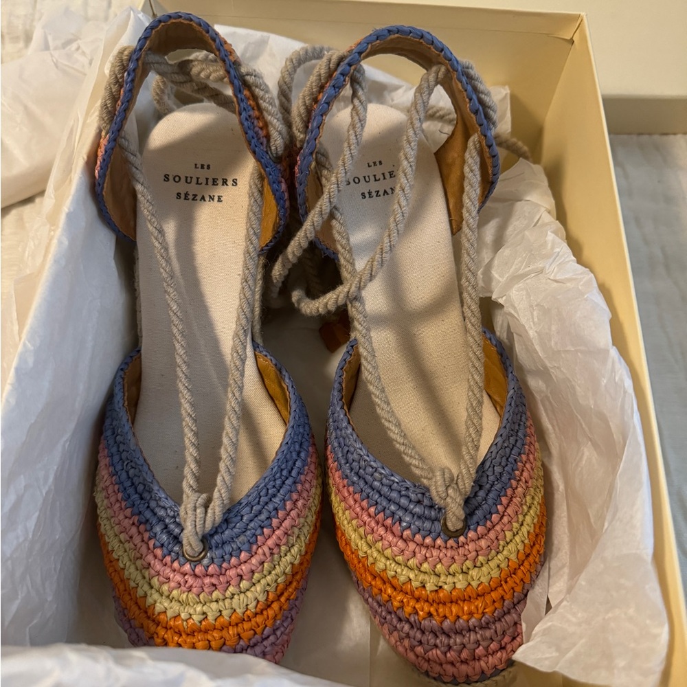 NWT Sézane Rainbow Crochet Espadrille Wedges Size 8 Summer Resort - Picture 2 of 4